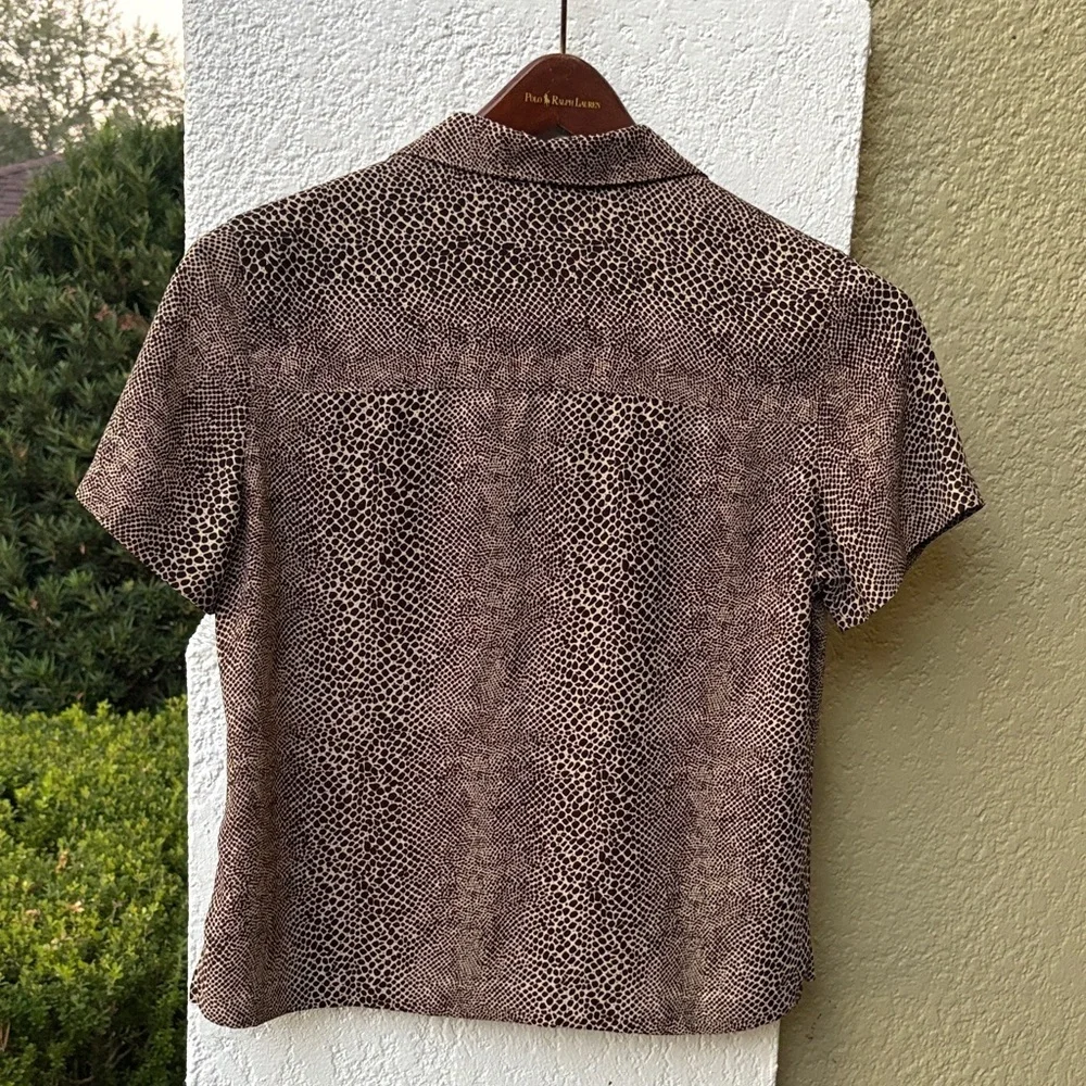 Crazy Horse Liz Claiborne Patterned Woman’s Button Down Shirt - Picture 5 of 7